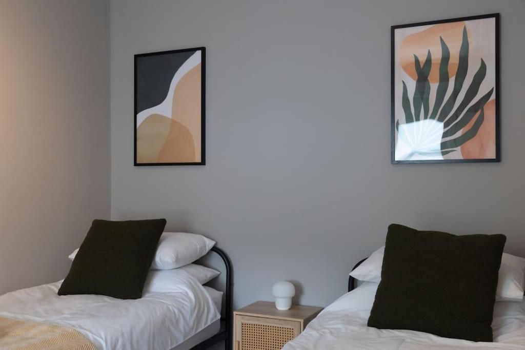 Hereford - Clifton Villa - Beautifully Presented House Located A Short Walk From City Centre - Sleeps 6 Guests - Perfect For Exploring Hereford - Hosted By Rentmyhouse Eksteriør bilde