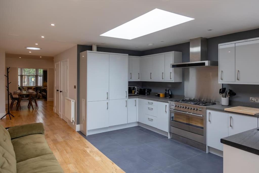 Hereford - Clifton Villa - Beautifully Presented House Located A Short Walk From City Centre - Sleeps 6 Guests - Perfect For Exploring Hereford - Hosted By Rentmyhouse Eksteriør bilde